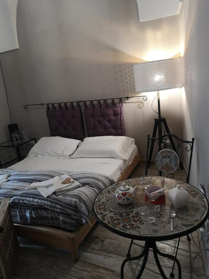 Aparthotel Dimora "I Santi Patroni" Lecce Exteriér fotografie
