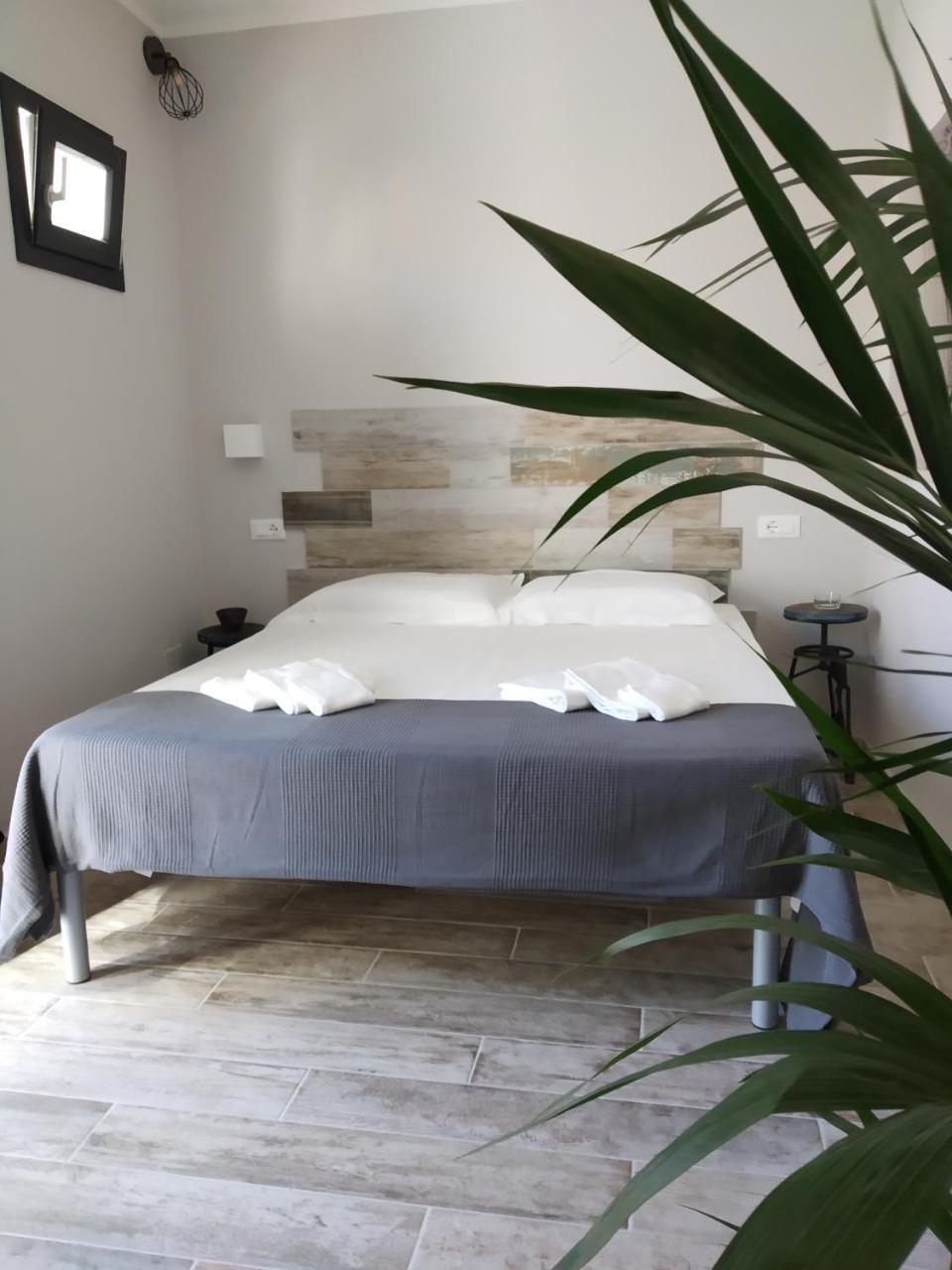 Aparthotel Dimora "I Santi Patroni" Lecce Exteriér fotografie