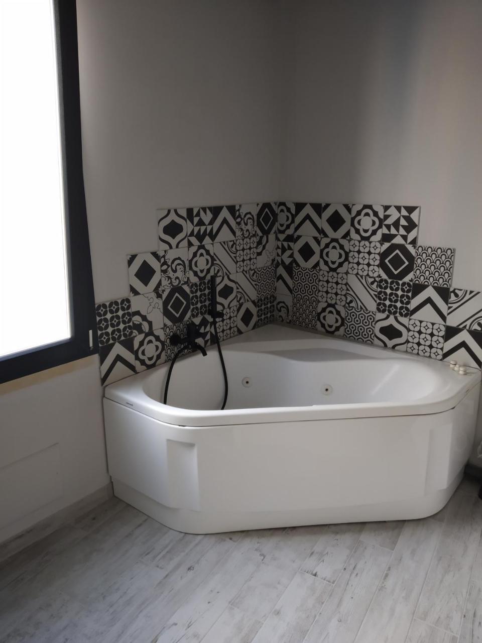Aparthotel Dimora "I Santi Patroni" Lecce Exteriér fotografie