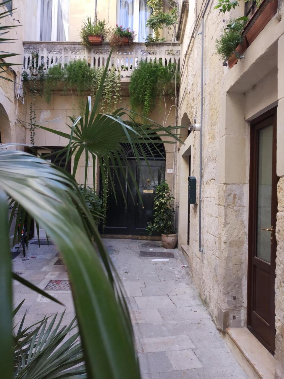 Aparthotel Dimora "I Santi Patroni" Lecce Exteriér fotografie